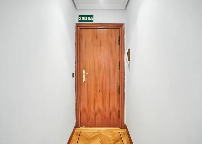 公寓 Ruiz Zorrilla - By Wehomes 桑坦德